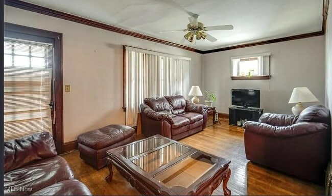 Foto del edificio - 14300 Darwin Ave