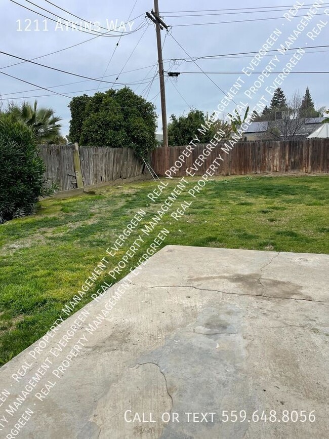 Building Photo - 1211 Atkins Way