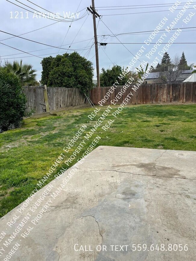 Foto del edificio - 1211 Atkins Way