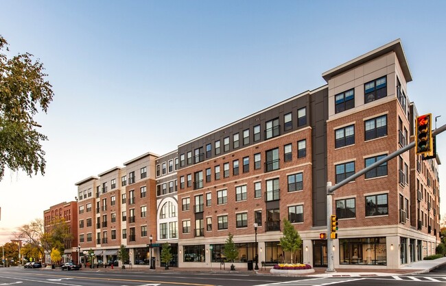 Building Photo - Orpheum Apartments