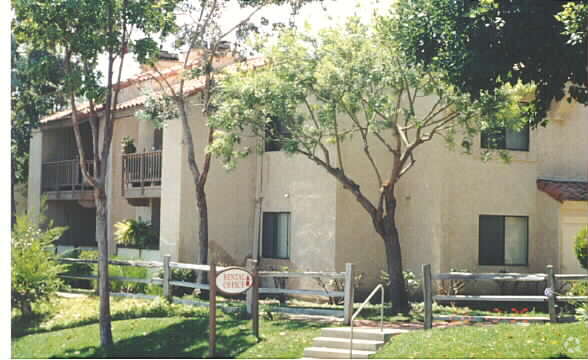 Santa Fe Ranch Apartments