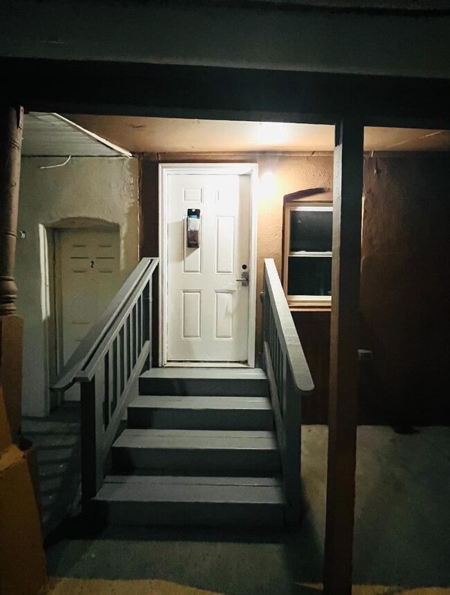 Building Photo - 4 Oceanic Terrace