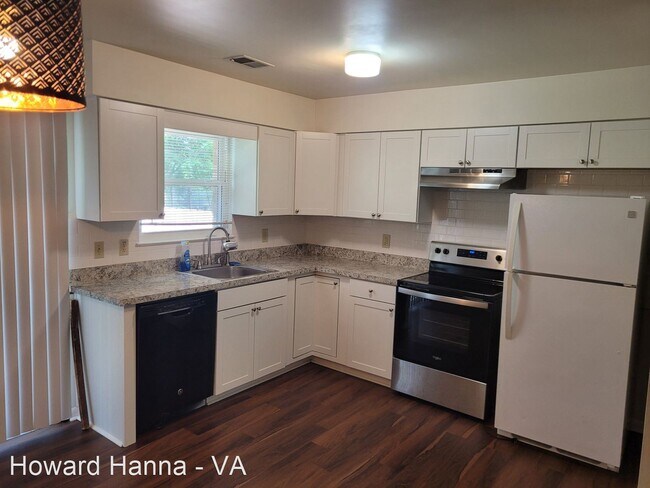 Foto del edificio - 2 br, 1.5 bath House - 739 Baldwin Avenue, #A