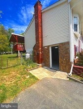 Building Photo - 13770 Musket Ct