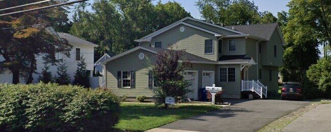 Foto del edificio - 36 W Hanover Ave