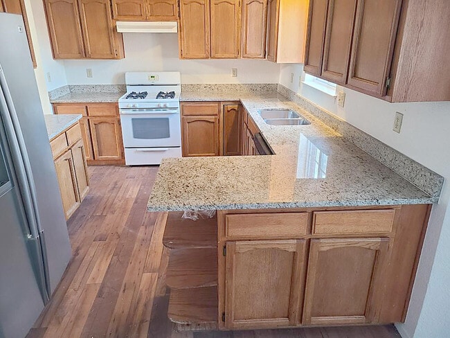 Building Photo - 7125 Tierra Taos Dr