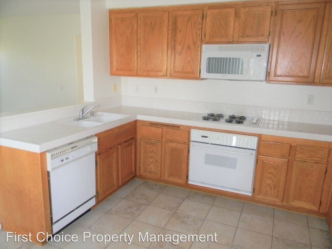 Building Photo - 2109 Wild Canyon Dr