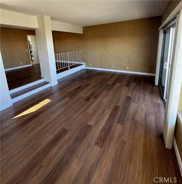 Foto del edificio - 9 Hilltop Cir