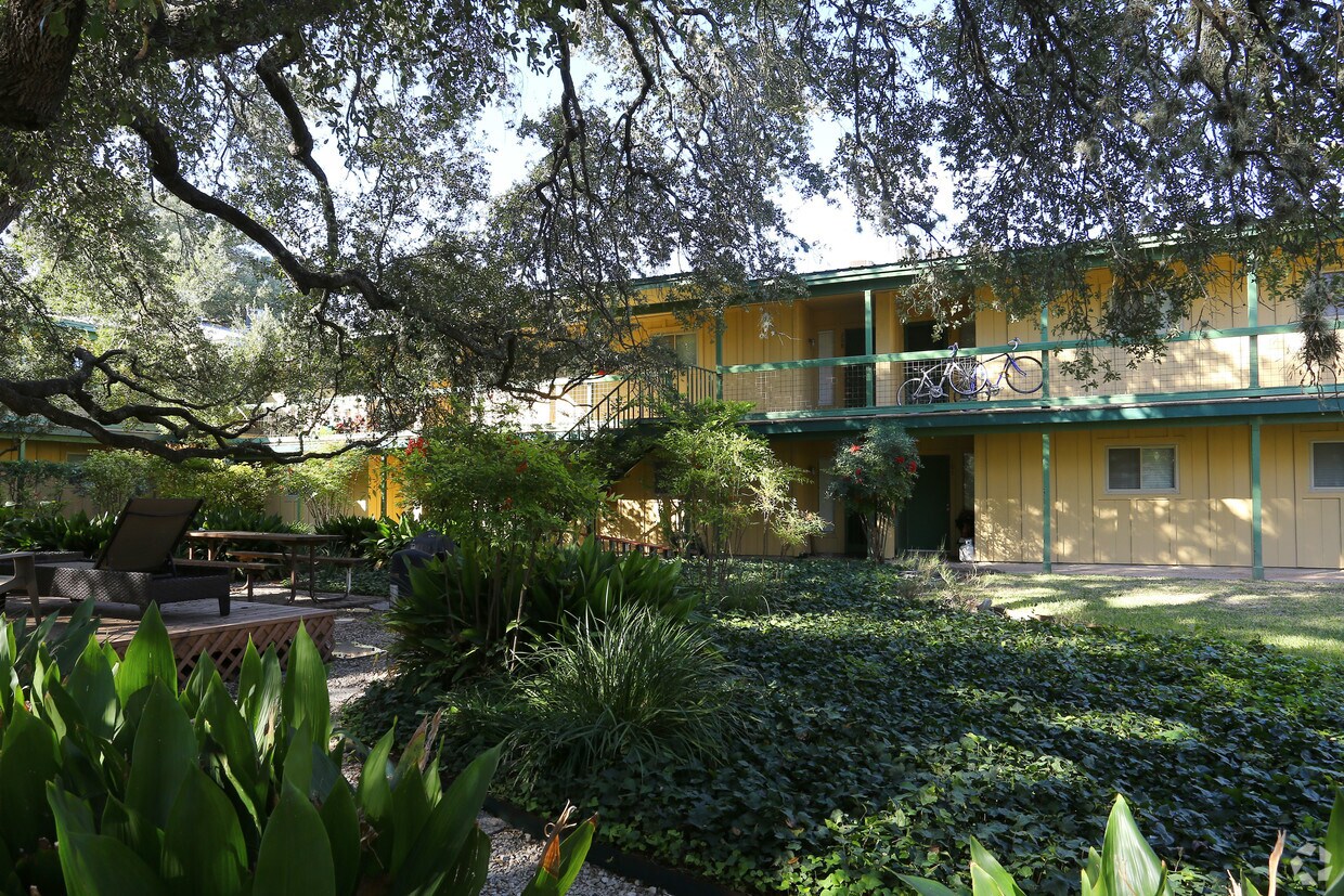 Weast Annie Apartment - West Annie Apartments