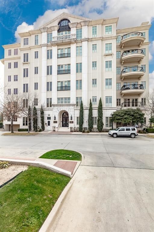 501 Samuels Ave Unit 620, Fort Worth, TX 76102 Condo for Rent in Fort