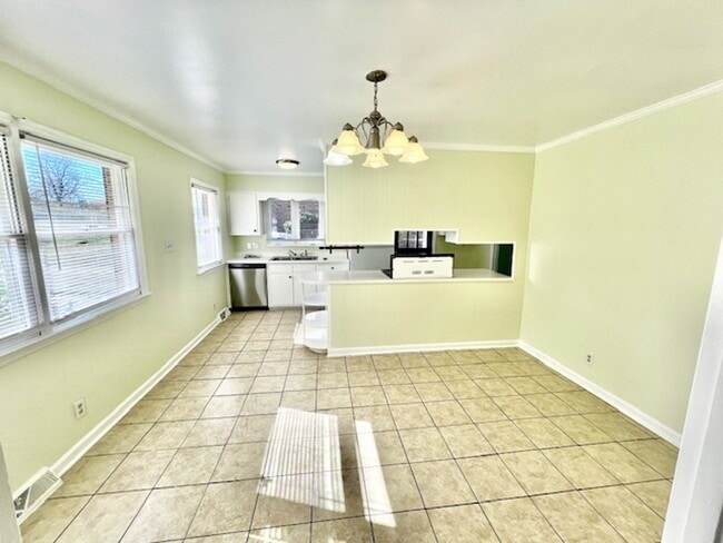 Building Photo - Whippoorwill Dr