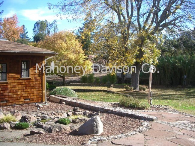Foto del edificio - 280 Chapman Ln