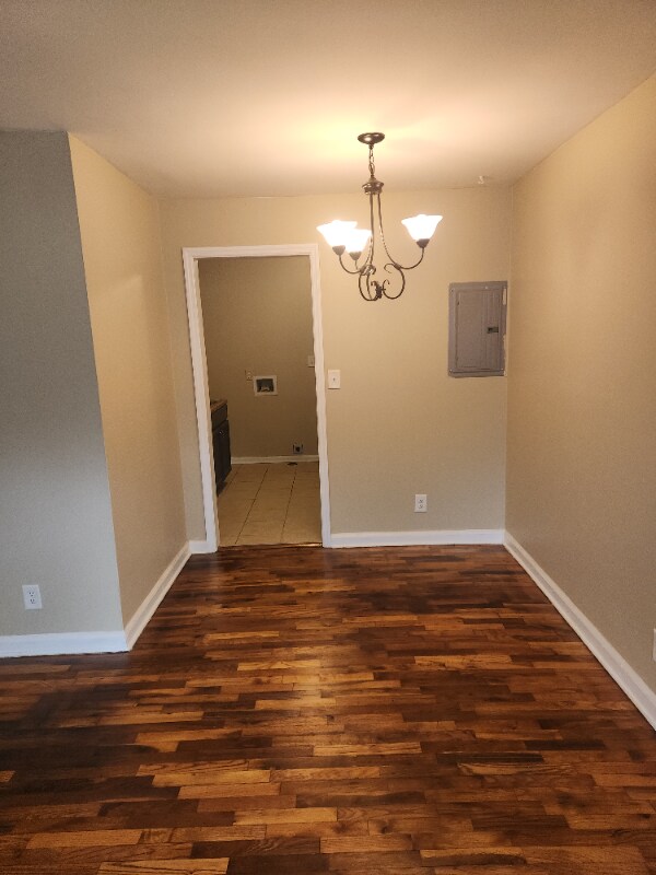 Primary Photo - 112 Sun Valley Dr