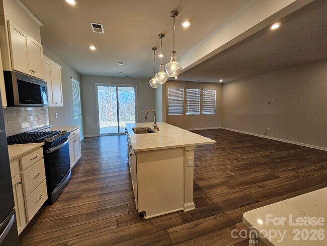 Foto del edificio - 3108 Cheyney Park Dr