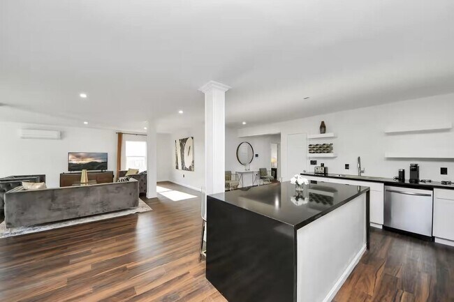 Foto del edificio - 3217 Binz St