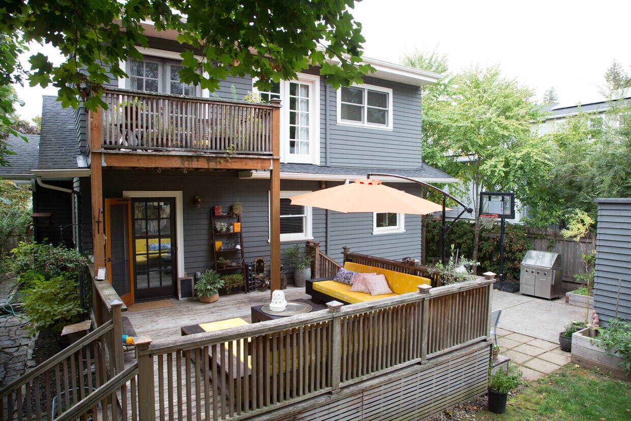 Foto principal - 2532 NE 49th Ave
