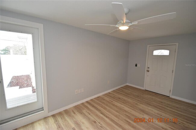 Building Photo - 1254 Grove St