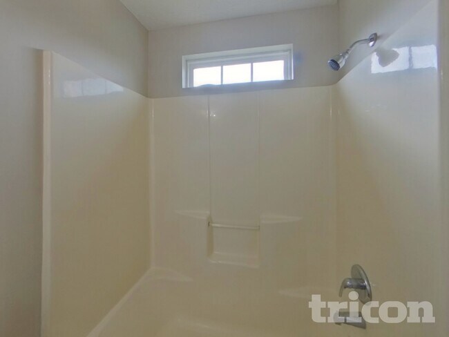 Foto del edificio - 5544 Frontier Ct