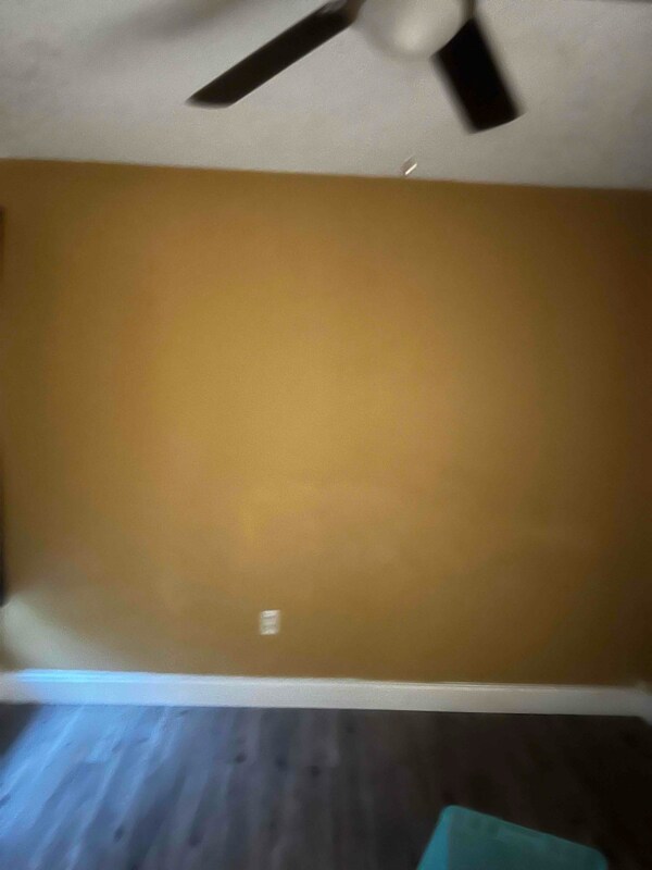Building Photo - 406 W Lawnwood Ave