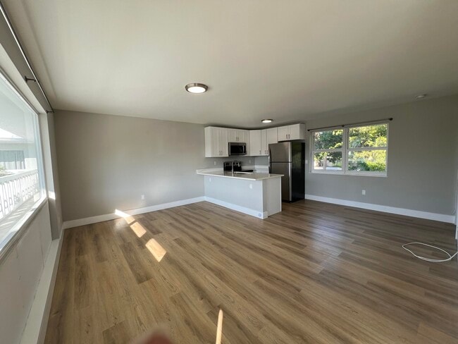 Building Photo - 6600 N Ocean Blvd