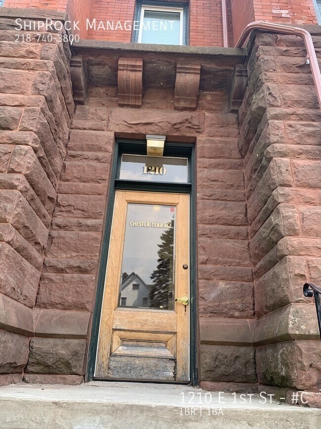 Building Photo - 1210 E 1st St