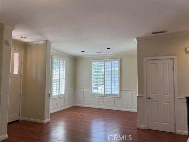 Building Photo - 126 Arden