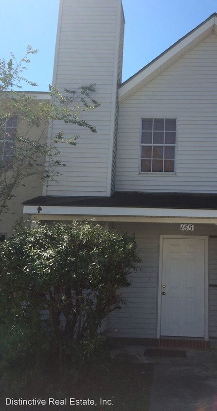 Primary Photo - 3 br, 1.5 bath House - 165 Kingspoint Blvd.