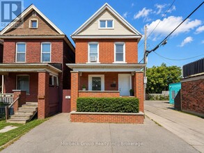 Building Photo - 151 Lottridge St