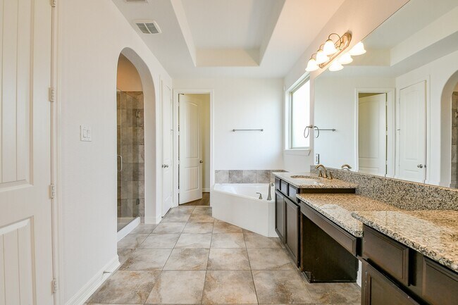 Foto del edificio - 1215 Redstone Glen Ln