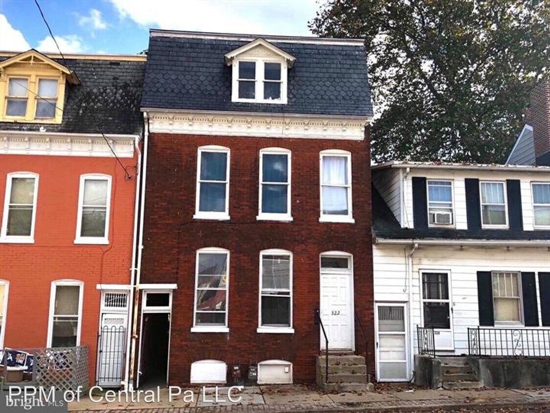 322 W King St, York, PA 17401 Room for Rent in York, PA