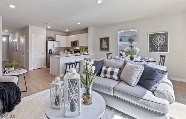 Foto del edificio - 8357 Everly Preserve Dr