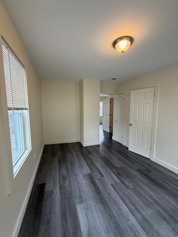 Foto del edificio - 11 Exchange Ct