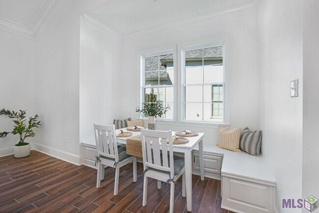 Foto del edificio - 3505 Rue D Orleans