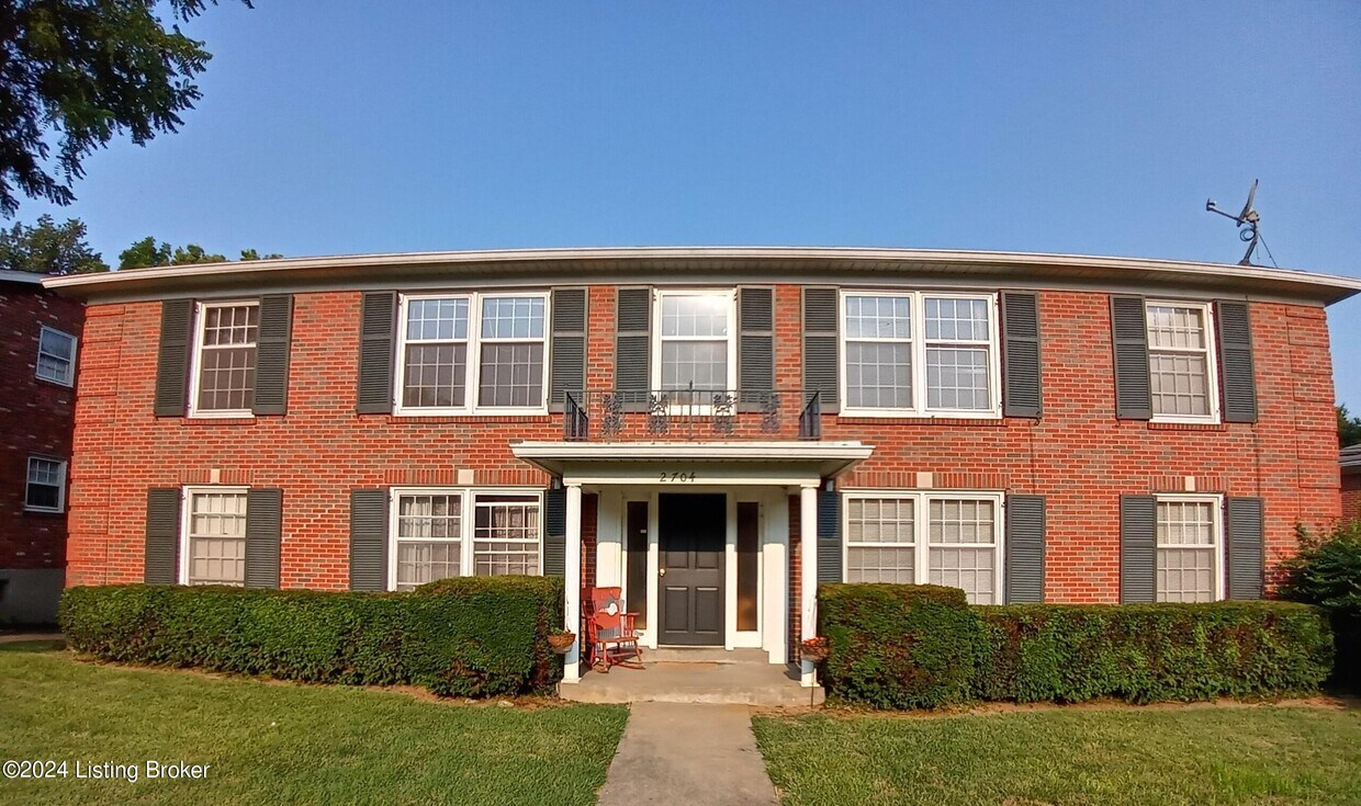Primary Photo - 2704 Riedling Dr