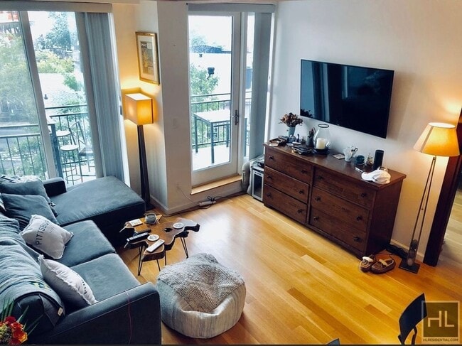 Building Photo - MASPETH AVENUE