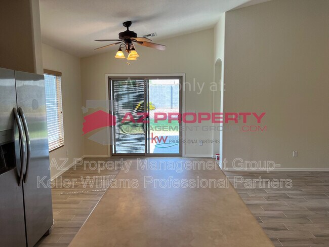 Building Photo - 17848 W Redfield Rd