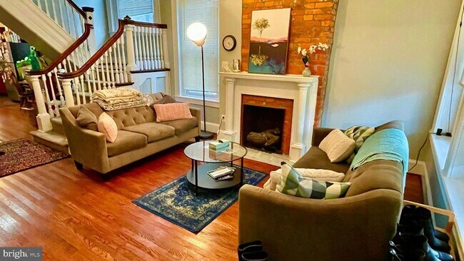 Foto del edificio - 5213 McKean Ave