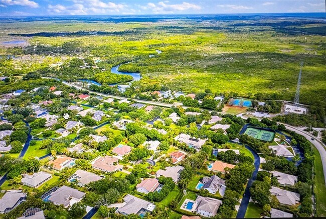 Foto del edificio - 18265 SE Ridgeview Dr
