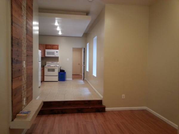 Foto del edificio - 4560 Fernhill Rd