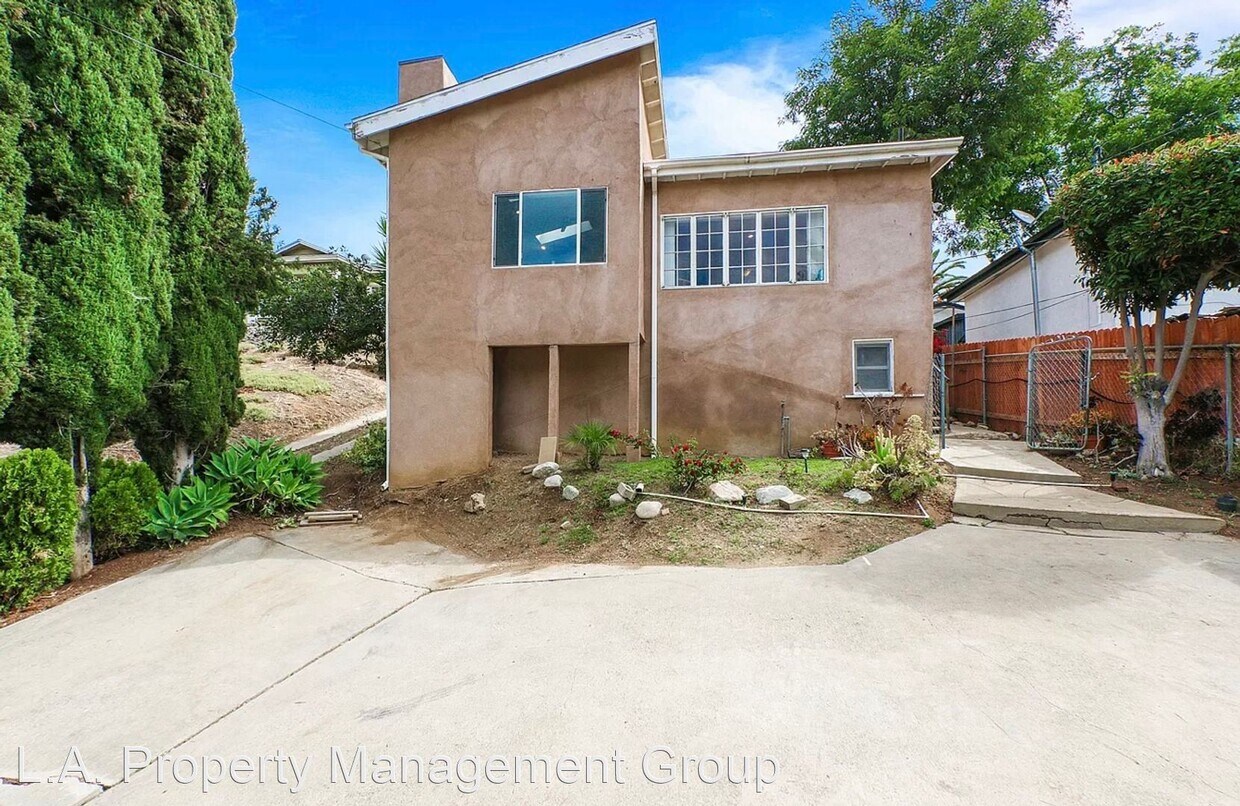 Primary Photo - 2 br, 2 bath House - 1126 El Paso Drive