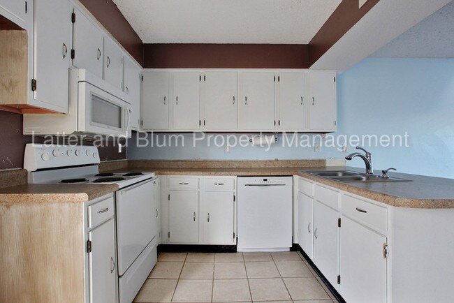 Foto del edificio - 81 Stanton Hall Dr