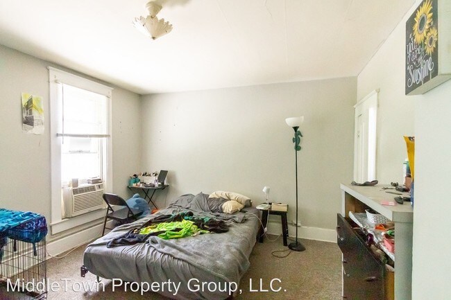 Foto del edificio - 801-803 W Riverside Ave