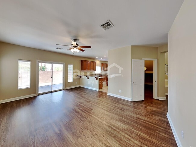 Building Photo - 2920 E Gables Vale Ct