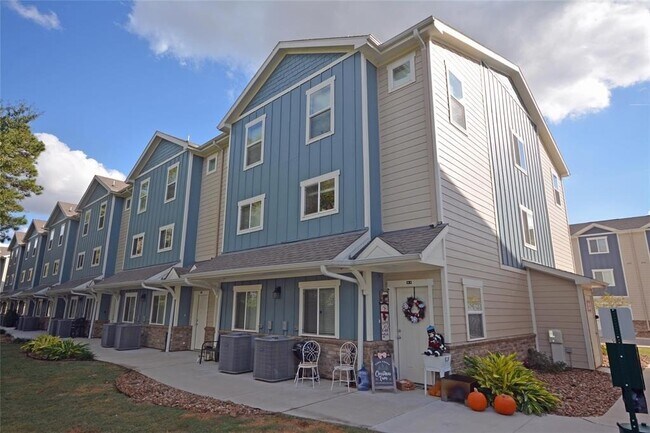 Foto del edificio - 21155 Gosling Rd