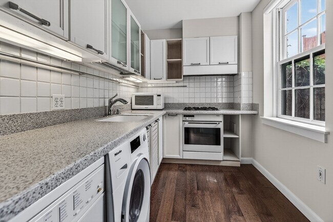 Foto del edificio - 7 Primus Ave