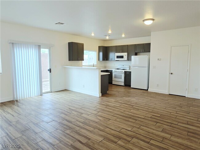 Foto del edificio - 1928 Salvation St