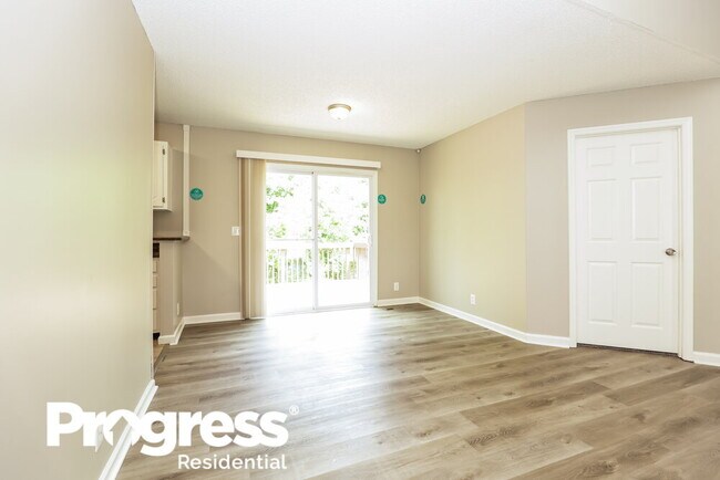 Building Photo - 2825 Barksdale Ln