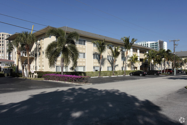 Building Photo - Waterside on the Intracoastal Condominium Res