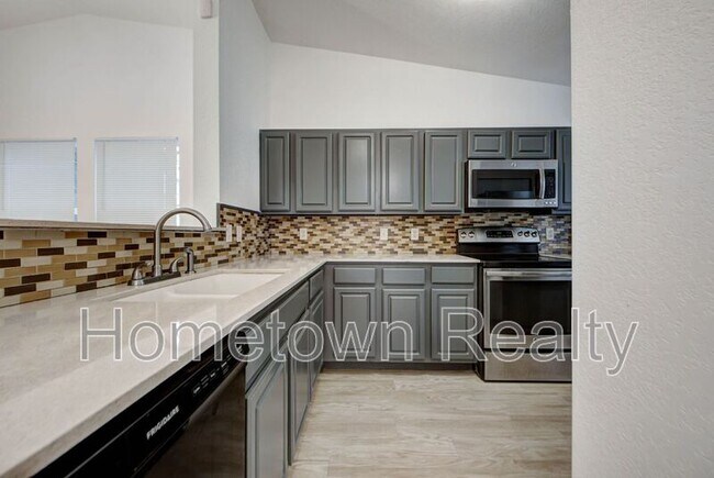Building Photo - 1716 NW 150th Terrace