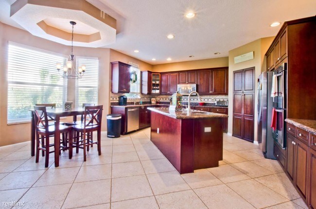 Foto del edificio - 9934 Shepard Pl